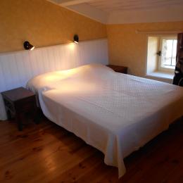 Lit 140 chambre 2 - Location de vacances - Sainte-Agathe