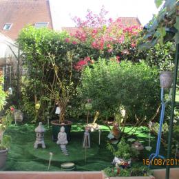 jardin avec table - Location de vacances - Baudreix