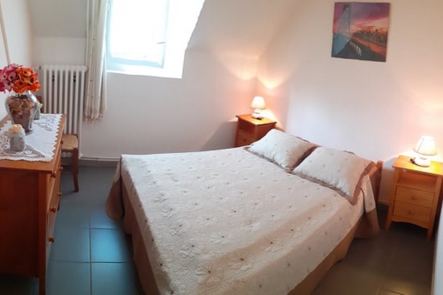 Chambre 1 lit double - Location de vacances - Aspin-en-Lavedan