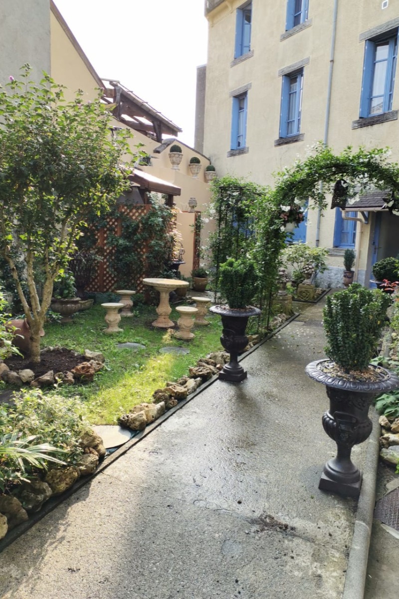 Entrée et jardin intérieur - Location de vacances - Lourdes