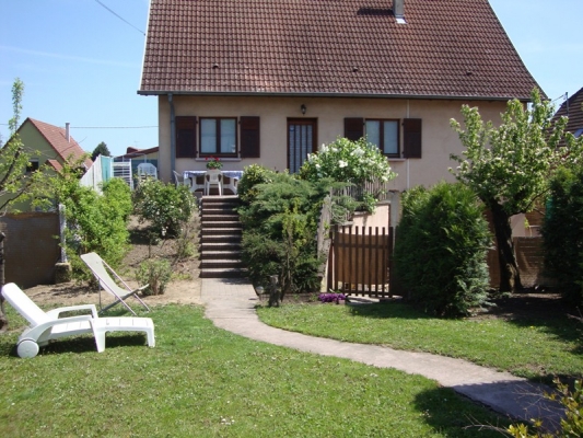 Maison vue de la cour - Location de vacances - Eguisheim