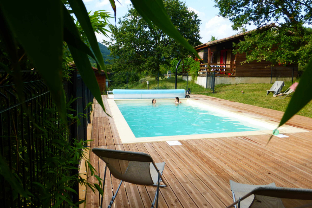 espace piscine et bainnordique - Location de vacances - Darbres