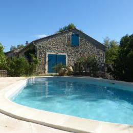 piscine chauffée à disposition - Chambre d'hôtes - Alba-la-Romaine