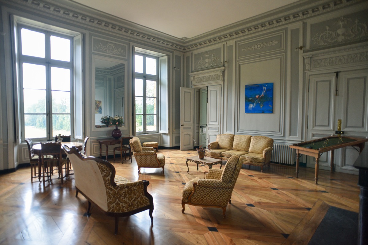 Le salon au Château de Joudes Saint Amour - Location de vacances - Joudes