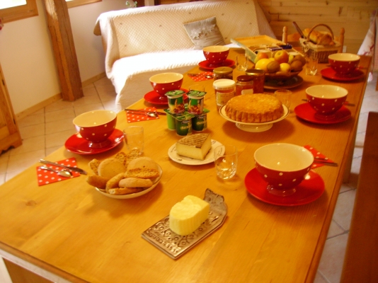 petit déjeuner, bon appétit ! - Chambre d'hôtes - Queige