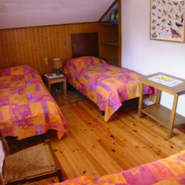 Chambre avec 3 lits simples - Location de vacances - Le Revard