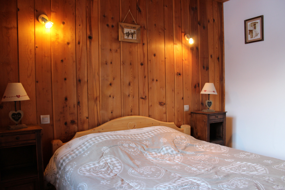 Chalet Ste Foy Tarentaise - Chambre lit double - Location de vacances - Sainte-Foy-Tarentaise