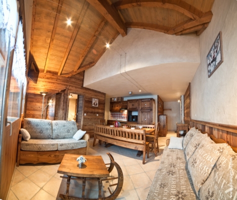  OURS 6 Appartement chaleureux avec piscine dans station de ski familiale en Savoie - Location de vacances - Albiez-Montrond