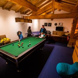 salle de jeux pour un moment de détente en famille - Location de vacances - Saint-François-Longchamp