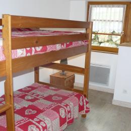 Chambre 1 - Chalet MILLIAT - Appartement Chamois - Saint Sorlin d'Arves - SAVOIE - Location de vacances - Saint-Sorlin-d'Arves
