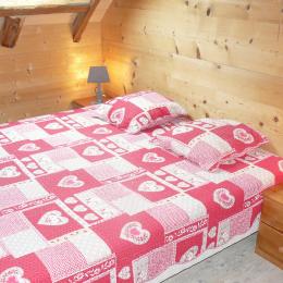 Chambre double - Chalet Milliat - Appartement Marmotte - station de ski Saint Sorlin d'Arves - Savoie - Location de vacances - Saint-Sorlin-d'Arves