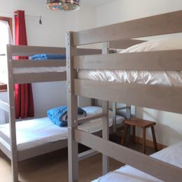 Chambre dortoir - Nid Douillet - Albiez - Location de vacances - Albiez-Montrond