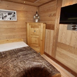 Appartement Valmorel - Chambre parentale - Location de vacances - Valmorel