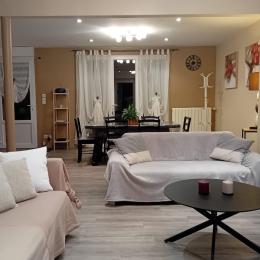 Le salon - Location de vacances - Saint-Pierre-en-Val