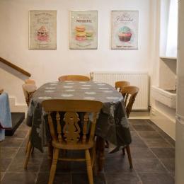 Le séjour - Location de vacances - Beugnon-Thireuil
