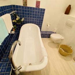 salle de bain - Chambre d'hôtes - Montdurausse