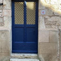 Gite  au blason bleu à Castelnau de Montmiral (Tarn près de Toulouse) - Location de vacances - Castelnau-de-Montmiral