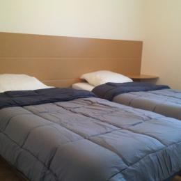 Chambre enfant 2 lits 90 - Location de vacances - Montpezat-de-Quercy