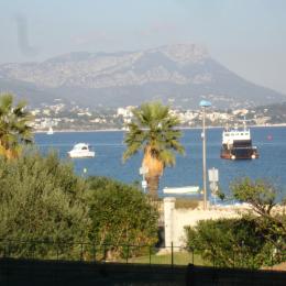 Effet  Mer 83 : vue rade de Toulon de la terrasse - Location de vacances - Saint-Mandrier-sur-Mer