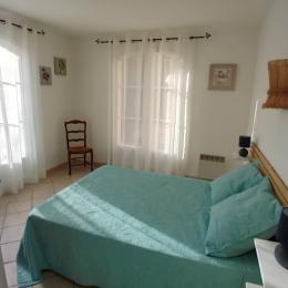 Chambre lit double, La Bastide des Oliviers, Artignosc sur Verdon, Var - Location de vacances - Artignosc-sur-Verdon