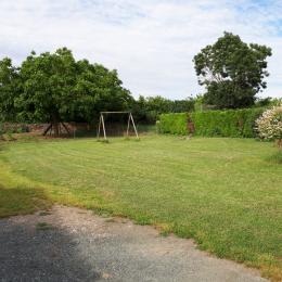 grand jardin clos  - Location de vacances - La Taillée