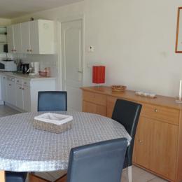 Salle à manger  - Location de vacances - La Gaubretière