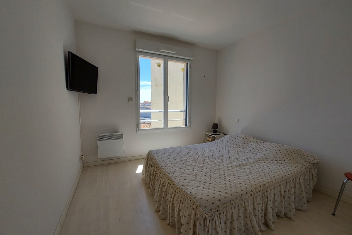 Chambre avec un lit en 140 - Location de vacances - Saint Hilaire de Riez