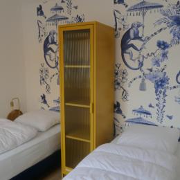 Chambre 2 avec deux lits en 80 (modulable en 1 lit 160) - Location de vacances - L'Épine