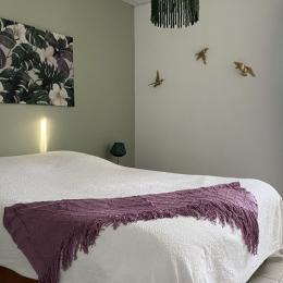 Chambre avec un lit en 160 - Location de vacances - Saint Gilles Croix de Vie