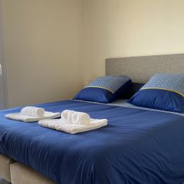 Chambre 1 avec un lit 160 - Location de vacances - Saint Hilaire de Riez