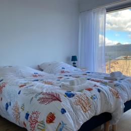 Chambre avec deux lits en 90 modlables en un lit 180 - Location de vacances - Saint Gilles Croix de Vie
