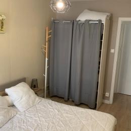 Chambre avec 1 lit en 140 - Location de vacances - Saint Hilaire de Riez