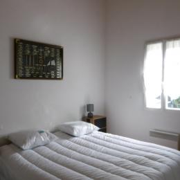 Chambre 1 avec un lit en 140 - Location de vacances - Noirmoutier en l'Île