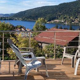 Maison La Rochotte vue lac depuis terrasse
 - Location de vacances - Gérardmer