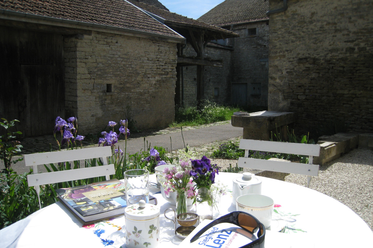 Seuls dans la ruelle ! - Gîte Bévau - Location de vacances - Trampot