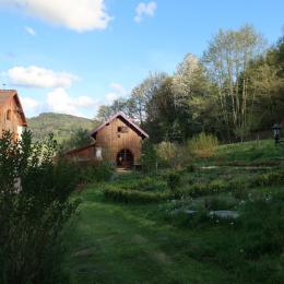 Grand Jardin partagé et terrasse privative Esprit Montagne - Location de vacances - Ban-sur-Meurthe-Clefcy