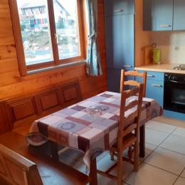 Cuisine ouverte - Chalet Aster - Location de vacances - Arrentès-de-Corcieux